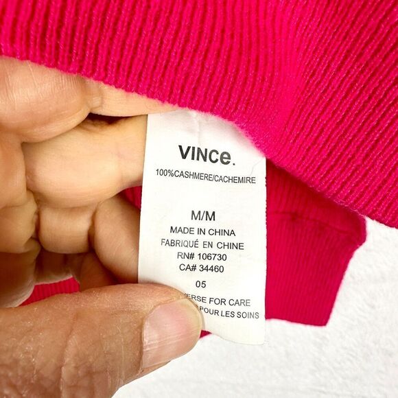 Vince Lee Layout Cashmere Sweater Size Medium Fuschia Pink V-Neck Quiet Luxury - Picture 5 of 5